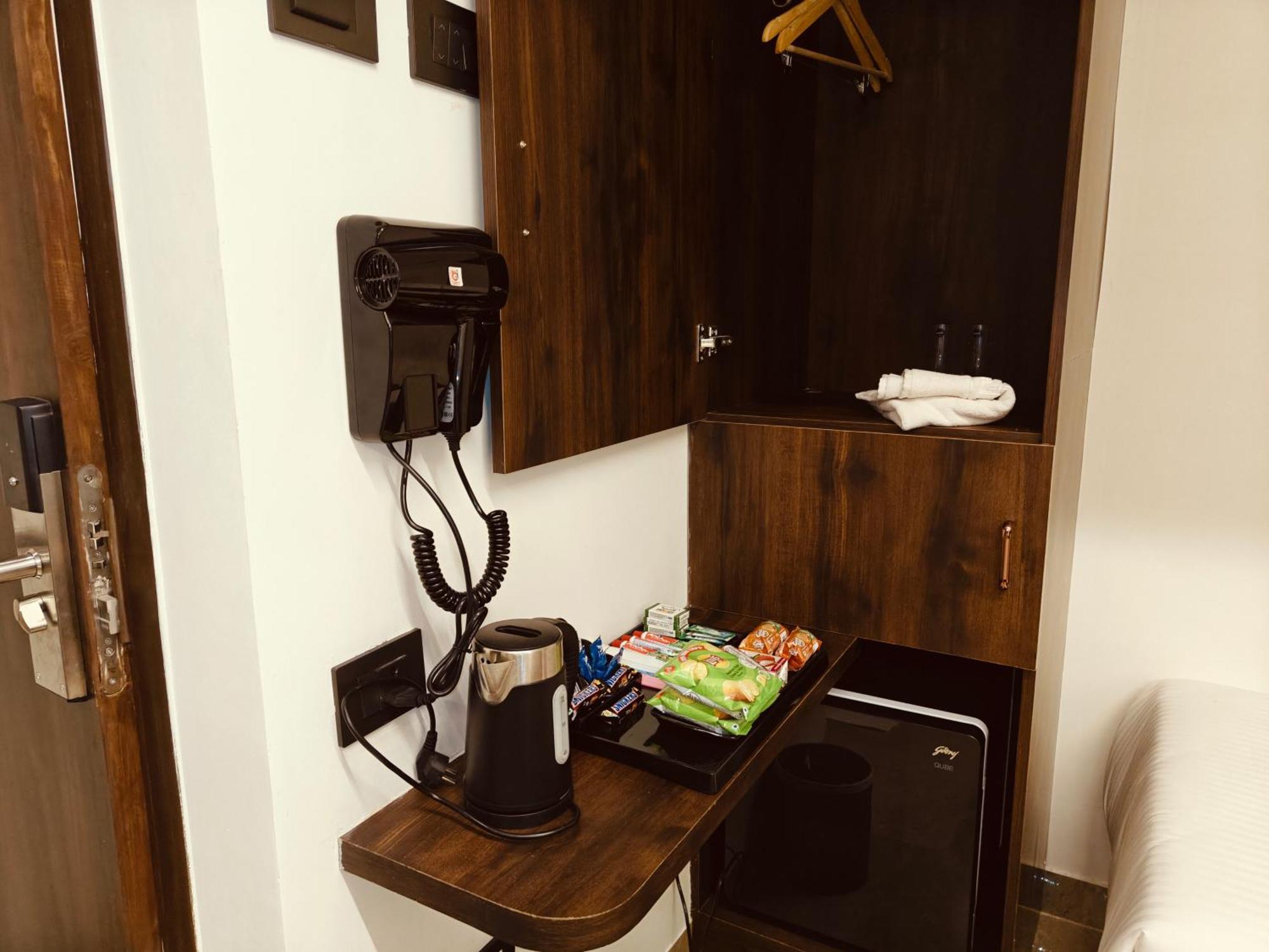 Woodlands Inn 钦奈 外观 照片